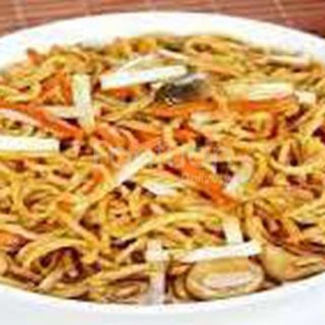 Pan-Fried E-Fu Noodle with Assorted Mushroom — 雜菇乾燒伊麵